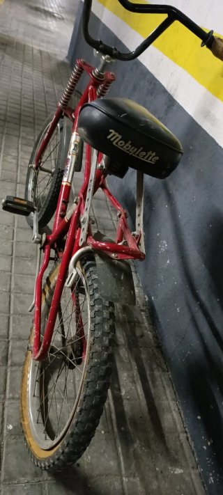 Bicicleta BMX BH Roja