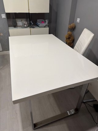 Silla Salón Piel Sintética y Metal