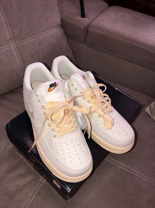 Nike Air Force 1 Blancas/Amarillas