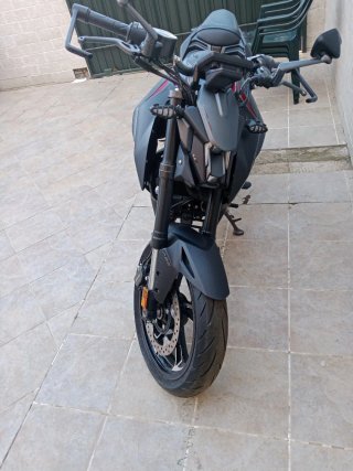Zontes ZT125-U Moto Naked Negra/Gris