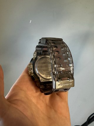 Reloj Casio G-Shock Transparente