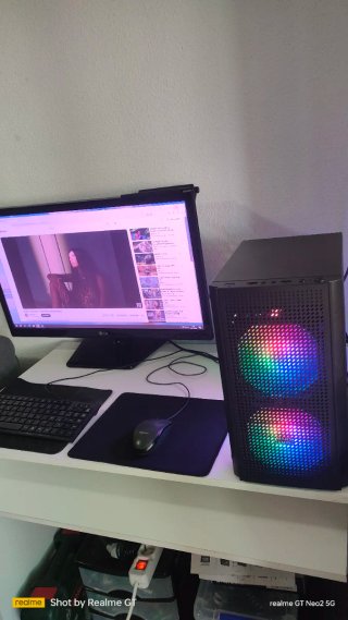 PC Gaming Ryzen 5 2400 16GB RAM