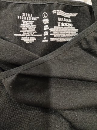 Camiseta interior negra compresión, moldeafora