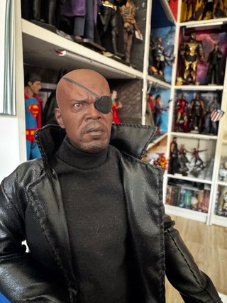 Figura Nick Furia 1/6 Custom