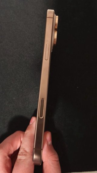 iPhone 16 Pro Max Oro/Rosa