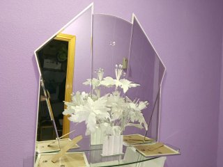 Entradita de cristal y madera