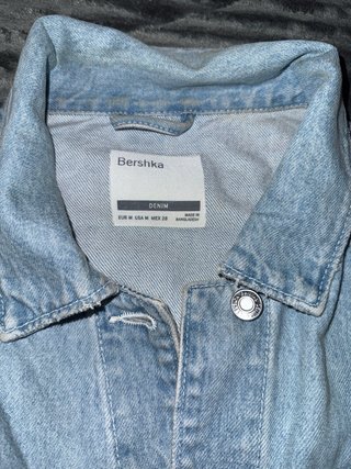 Chaqueta vaquera Bershka