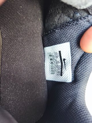 Botas de fútbol NIKE niño negras TALLA 31,5 NUEVAS