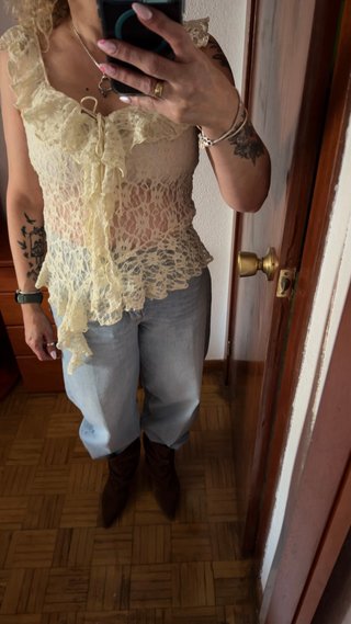 Blusa Zara Encaje Beige Talla L
