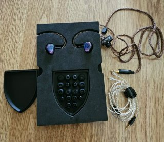 Auriculares Noble Audio Knight