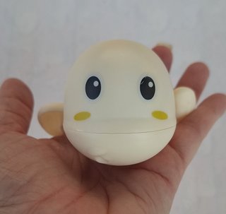 Juguete de tortuga para el baño en varios colores