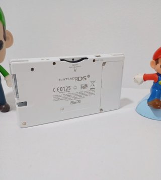 Collezione Retro Nintendo DSi Bianca