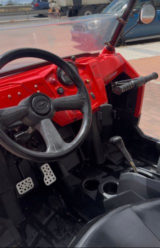 Polaris RZR 800 Rojo Todoterreno