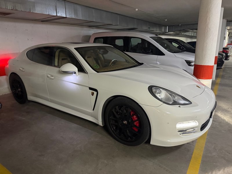 Panamera 2011 - foto 1
