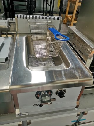 Freidora industrial a gas