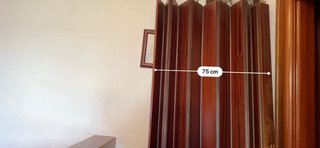 Puerta plegable de madera