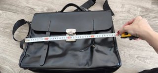 Maletín Guess Negro