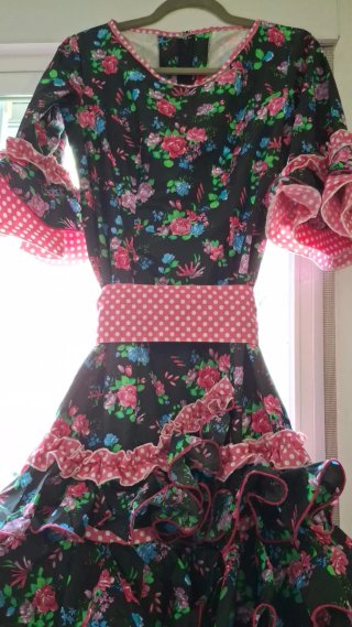 Vestido Flamenco Rociera Negro y Rosa