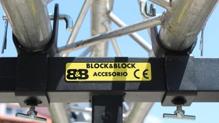 2x Block And Block SIGMA-40 con soportes