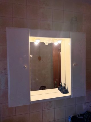 Mueble espejo baño con luces