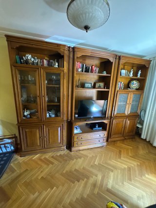Mueble de salón de madera