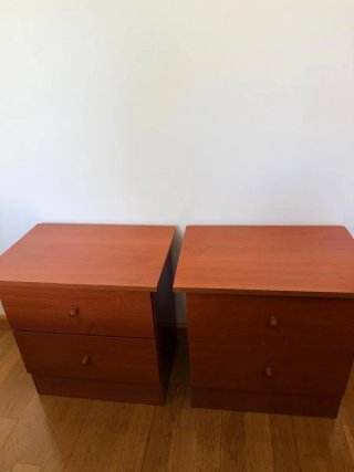 Mesitas de noche de madera