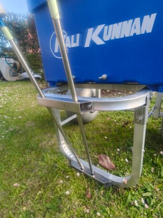 Carrello da pesca Sparus Turkana Plus con ruote a globo per la spiaggia
