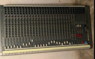 Mesa de mistura Soundcraft Spirit Live 4