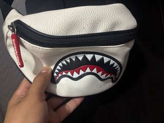 Bolso Sprayground Pequeño Tiburón Blanco