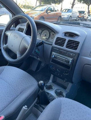 KIA Rio 59464 km 2004