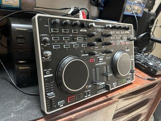 Denon MC2000 Mixer Serato DJ USB