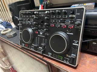 Denon MC2000 Mixer Serato DJ USB