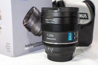 Objetivo Sirui 20mm T1.8 Anamórfico AF  montura L