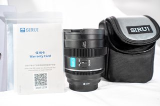 Objetivo Sirui 20mm T1.8 Anamórfico AF  montura L