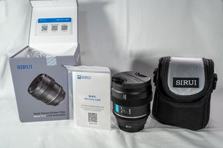 Objetivo Sirui 20mm T1.8 Anamórfico AF  montura L