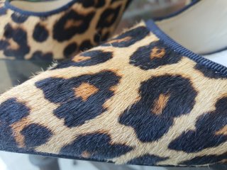 Zapatos tacón Zara animal print T.38