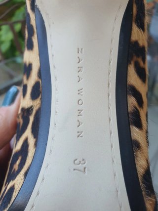 Zapatos tacón Zara animal print T.38