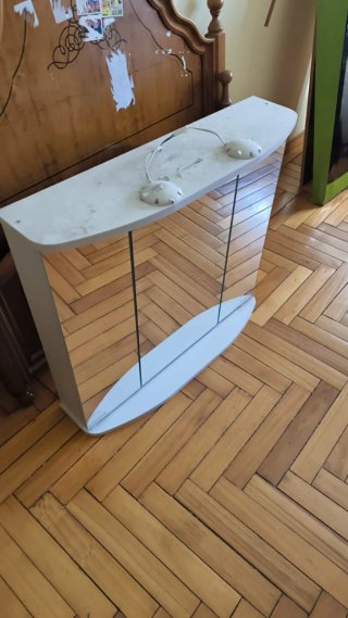 Mueble de baño con espejo