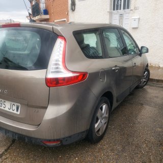 Renault Scenic 2013