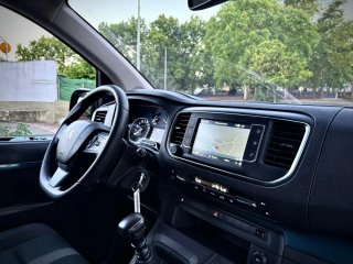 Peugeot Traveller 2019