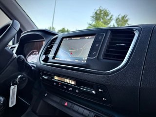 Peugeot Traveller 2019