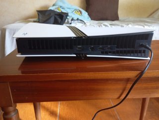 Consola PS5 Pro + Mando