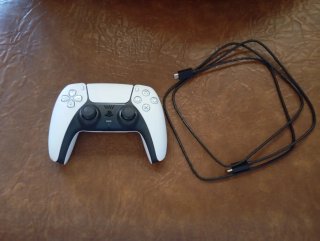 Consola PS5 Pro + Mando