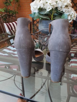 Zapatos de tacón Steve Madden grises talla 37