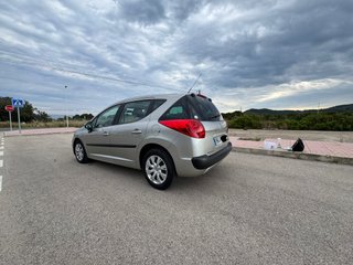 Peugeot 207sw 2009