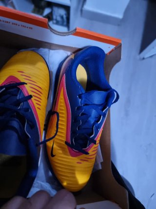 Zapatillas Nike Jr Phantom 6 Low Fútbol Sala