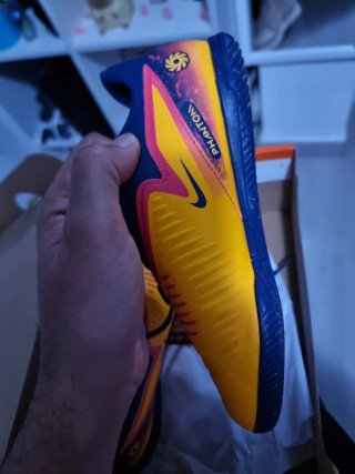 Zapatillas Nike Jr Phantom 6 Low Fútbol Sala