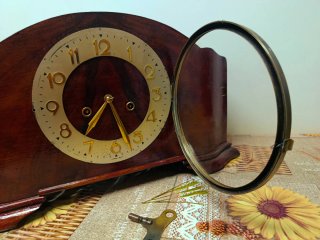 Hran reloj de sobremesa chimenea reloj madera 1950