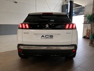 PEUGEOT 3008 Hybrid 225 eEAT8 Allure Pack
