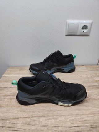 Salomon x ultra 4 goretex black 42 2/3